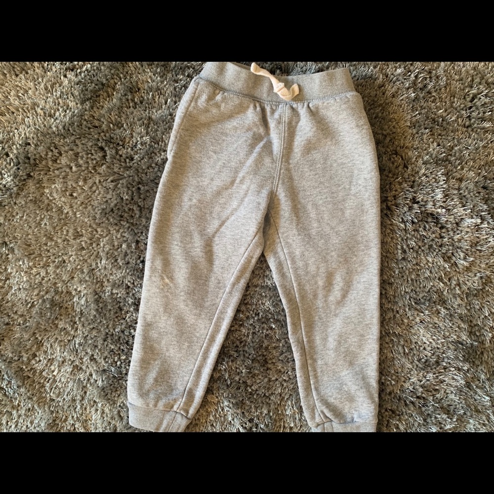 Joggers - Picture 3 of 3